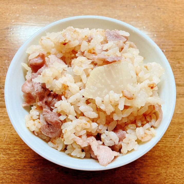 大根と豚肉の炊き込みご飯